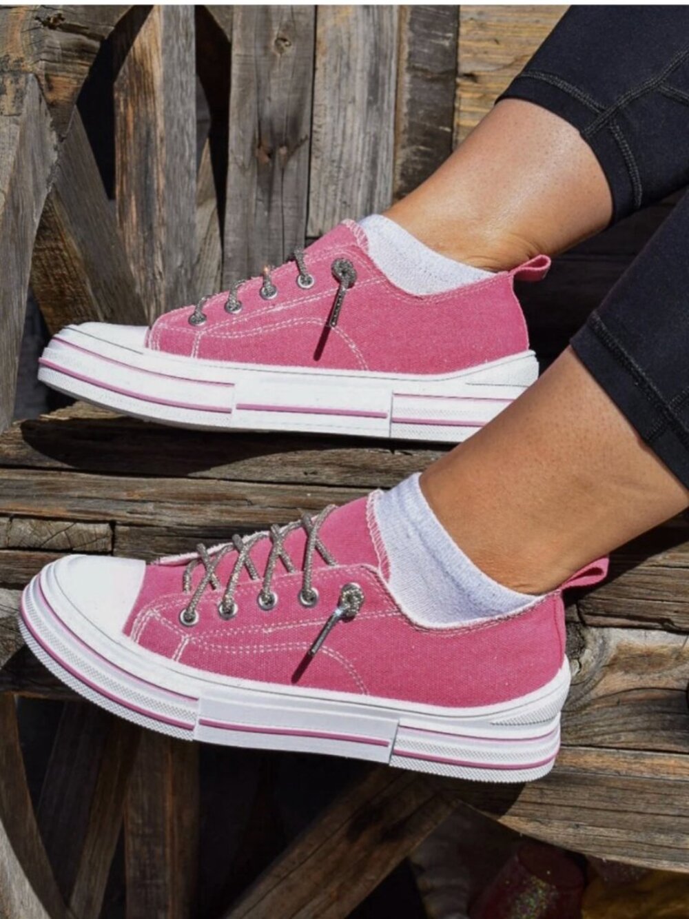 Very G Womens Aman Sparkle Lace Up Platform Slip On Canvas Sneaker Pink 8.5